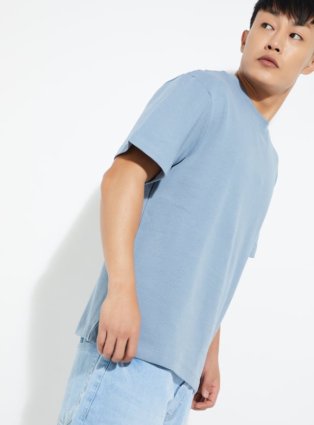 URB_N Men Textured T-shirt