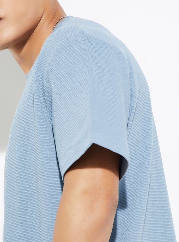 URB_N Men Textured T-shirt
