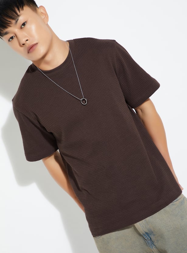 URB_N Men Textured T-shirt