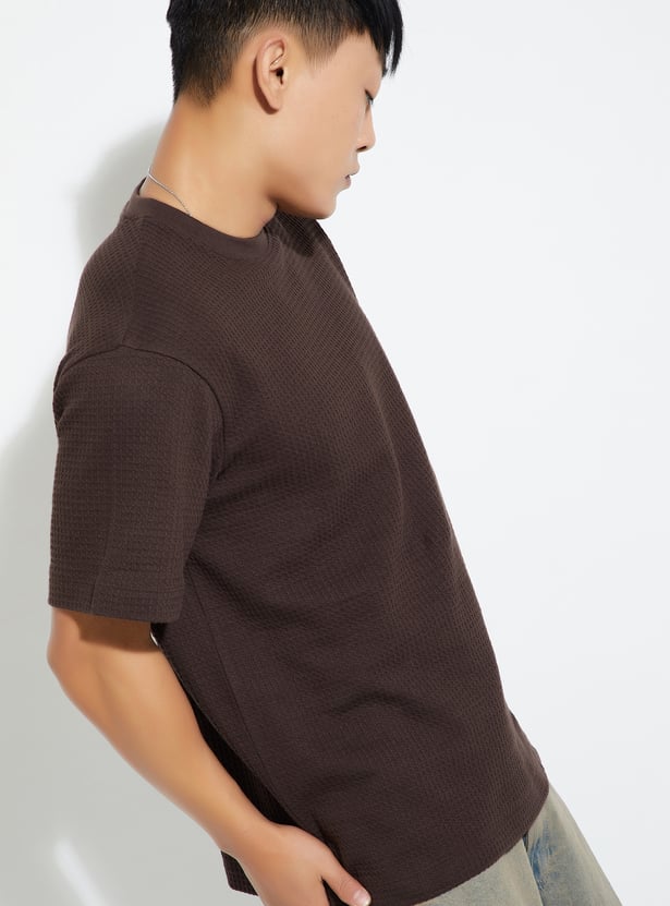 URB_N Men Textured T-shirt