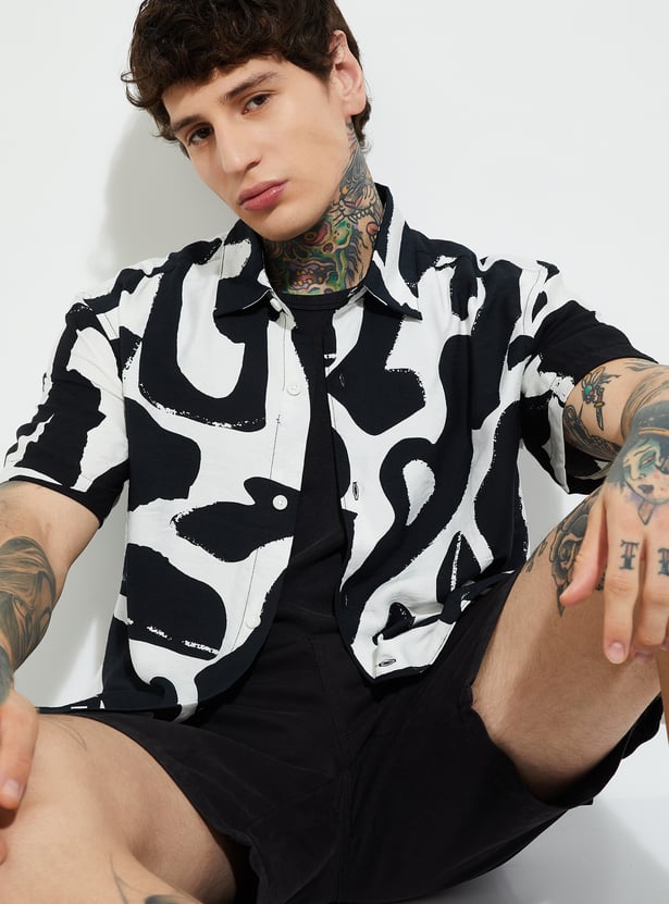 URB_N Men Printed Relaxed Fit Shirt