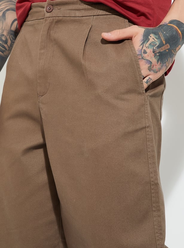 URB_N Men Solid Loose Fit Trousers