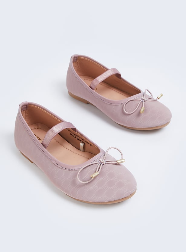 Girls Textured Bow Ballerinas