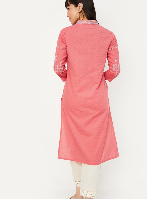 Women Embroidered Straight Kurta