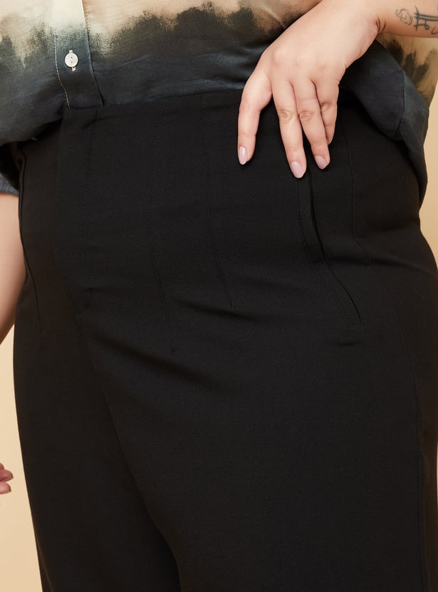 Women Solid Trousers