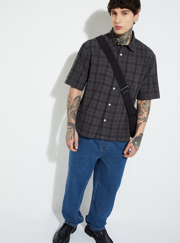 URB_N Men Checked Shirt
