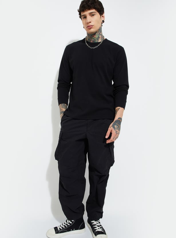 URB_N Men Textured T-shirt