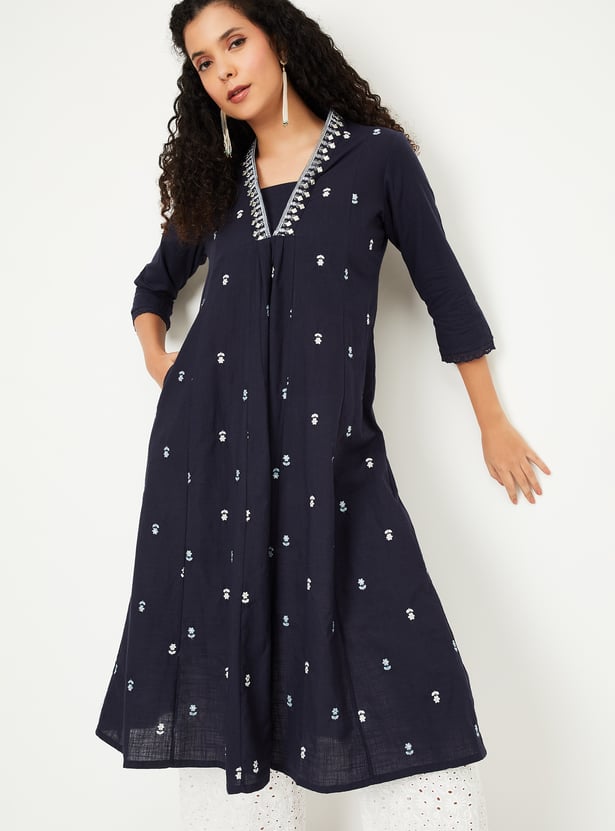 Women Blue Printed 3/4Th Sleeve A-Line Kurta With Embriodery Work At Yoke