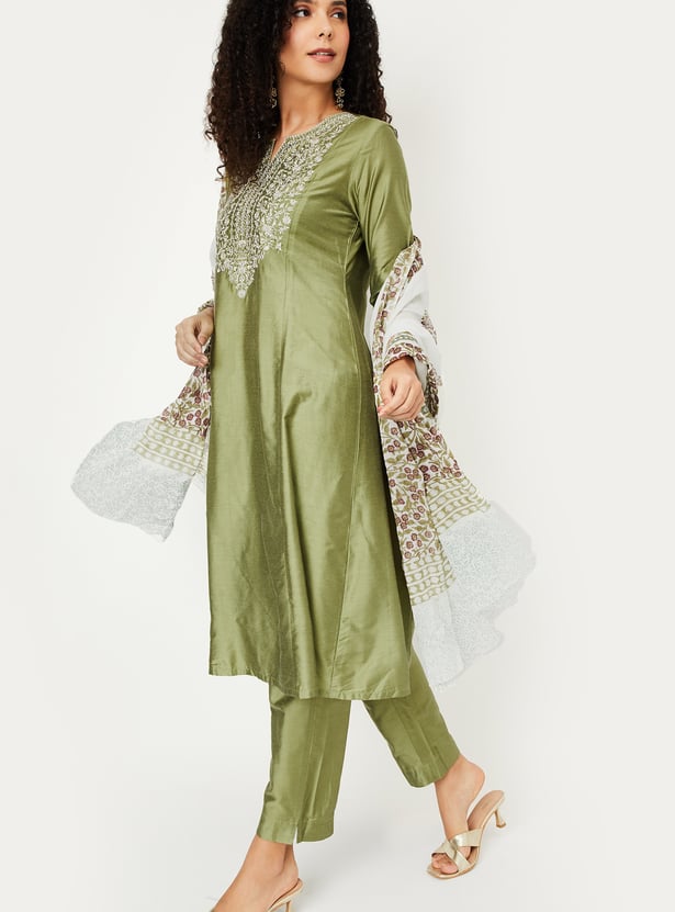 Women's Embroidered Green Flared A-Line Kurta Set with Trouser main image 1