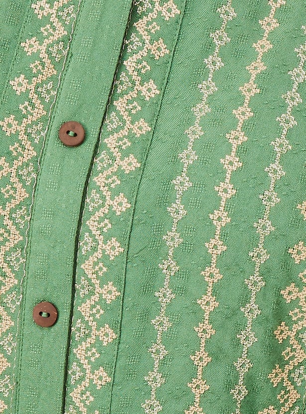 Women Embroidered Straight Kurta