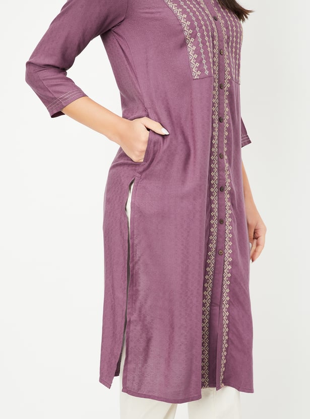 Women Embroidered Straight Kurta
