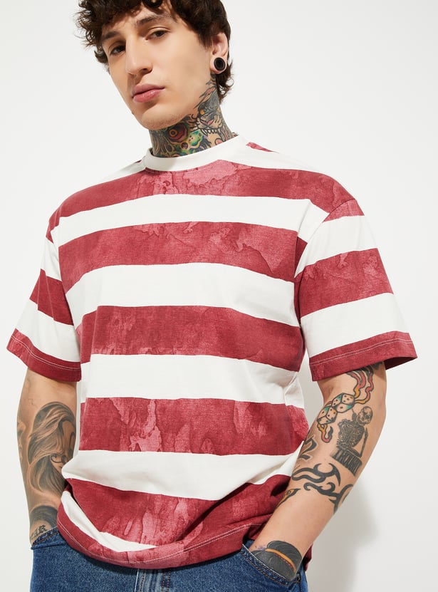 URB_N Men Striped Oversized T-shirt