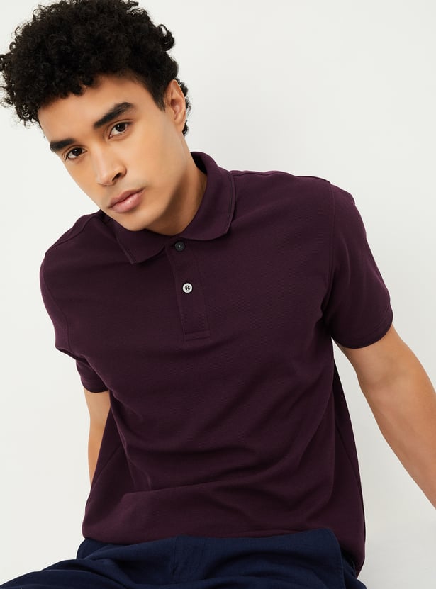 Men Textured Regular Fit Polo T-shirt