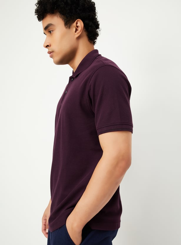 Men Textured Regular Fit Polo T-shirt