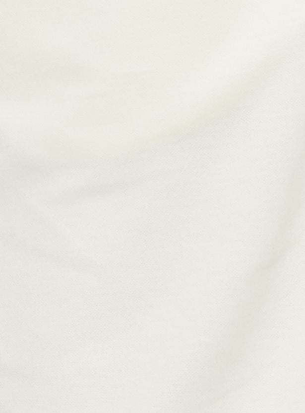 Men Solid Side Taped Shorts