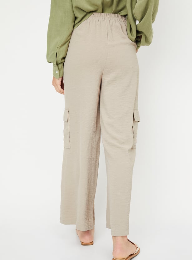 Women Textured Cargos