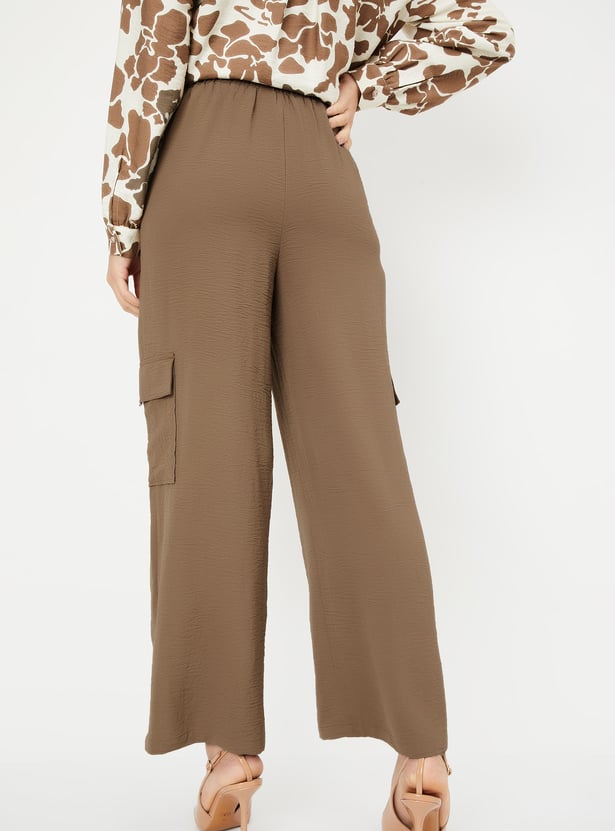 Women Textured Cargos