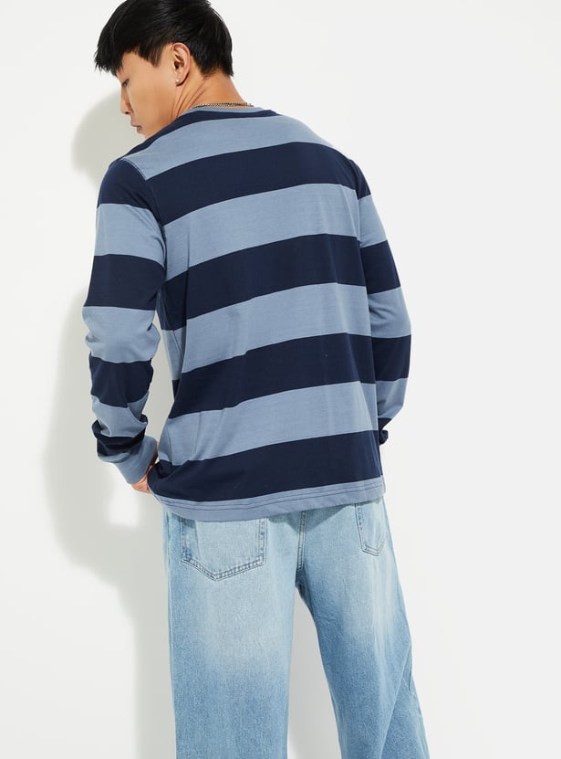 URB_N Men Striped T-shirt