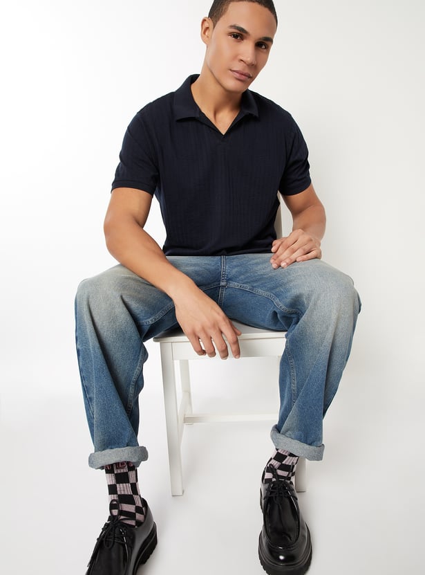 Men Textured Regular Fit Polo T-shirt