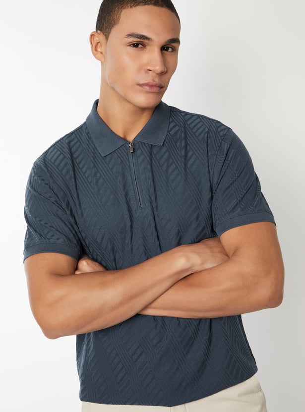 Men Textured Regular Fit Polo T-shirt