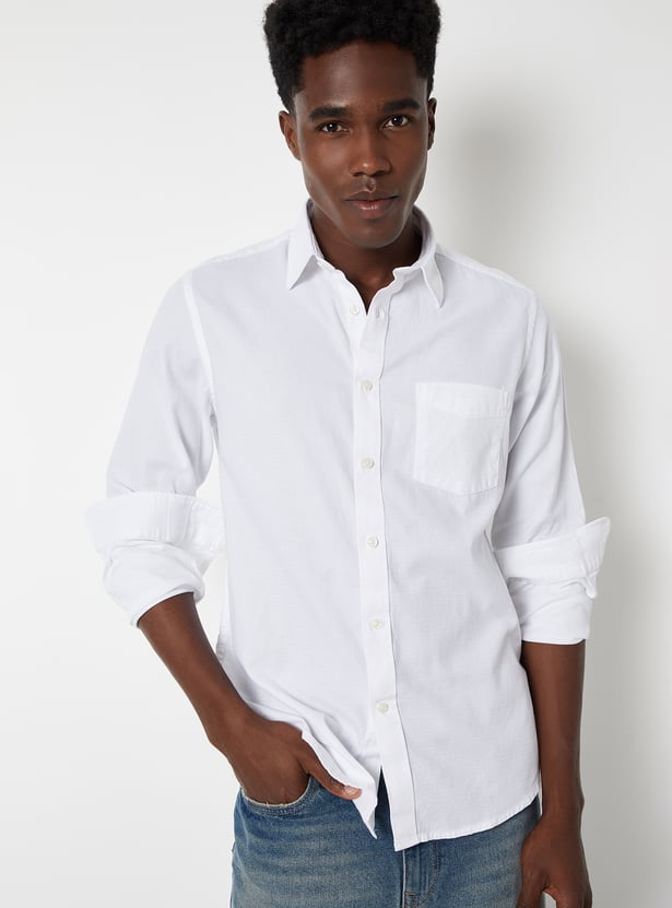 Men Textured Slim Fit Shirt