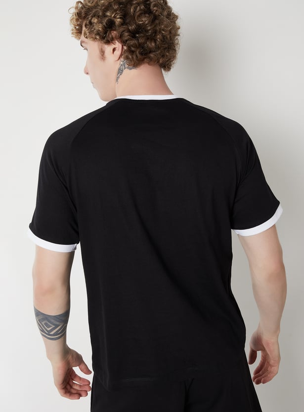 Men Side Taped Sports T-shirt