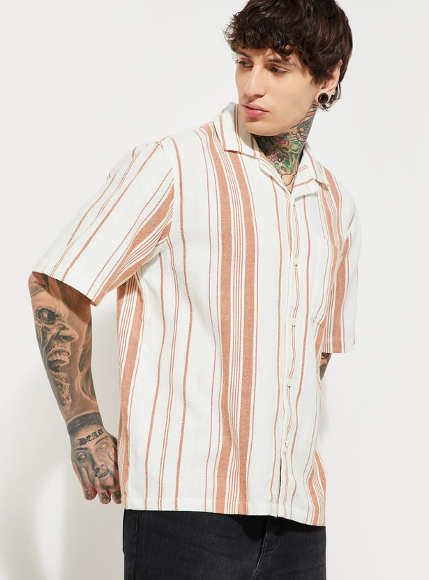 URB_N Men Striped Relaxed Fit Shirt