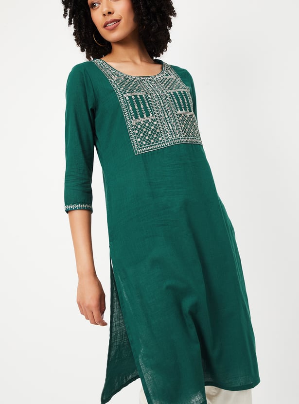 Women Embroidered Straight Kurta