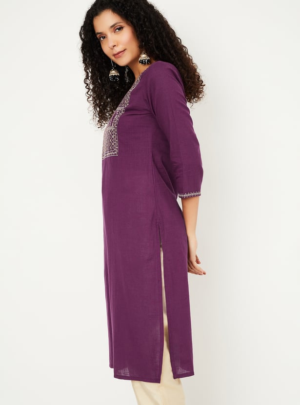 Women Embroidered Straight Kurta