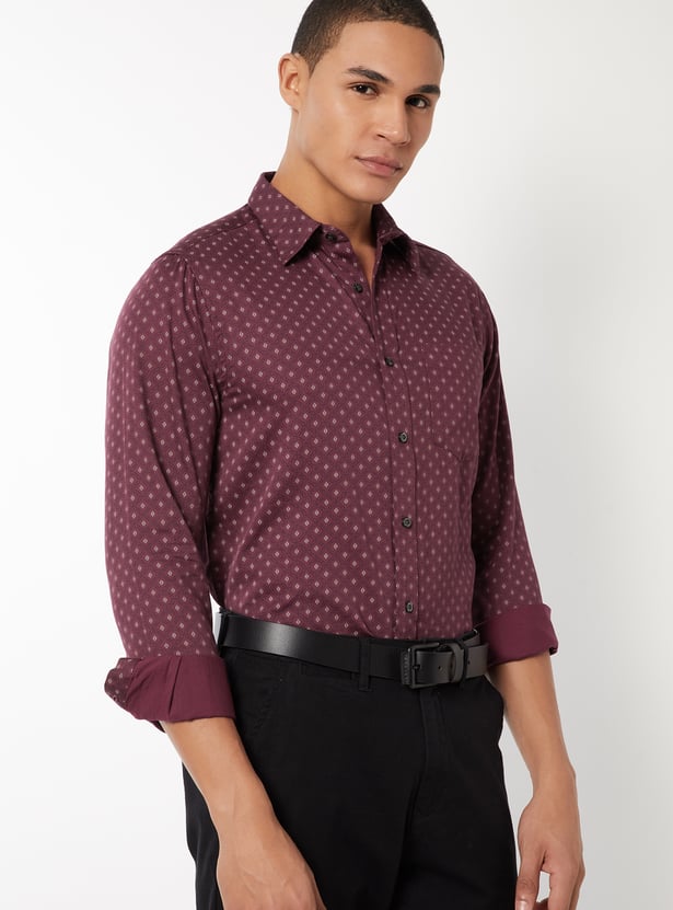 Men Printed Slim Fit Shirt