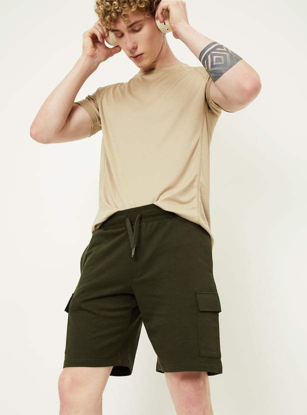 Men Solid Sports Cargo Shorts