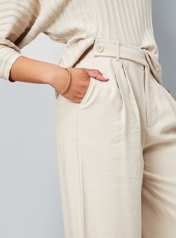 Women Textured Crop Trousers