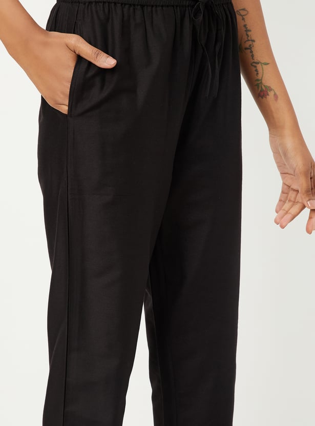 Women Metallic Finish Straight Pants