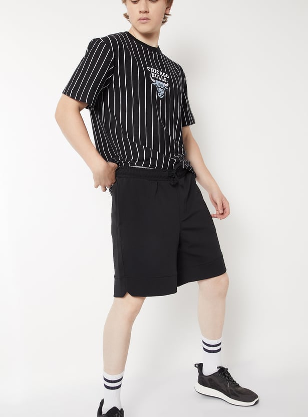 Men Textured Sports Shorts