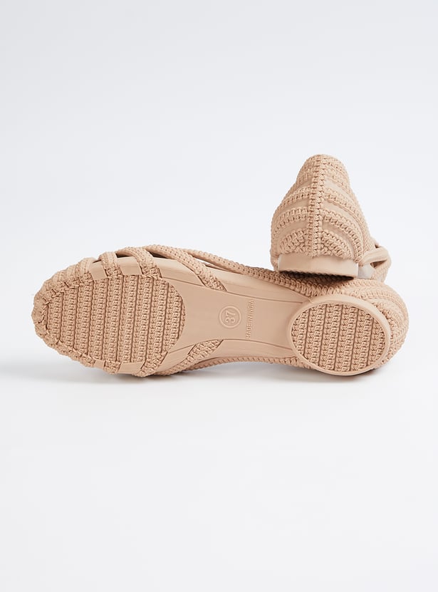 Women Textured Ballerinas