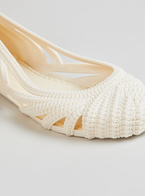 Women Textured Ballerinas