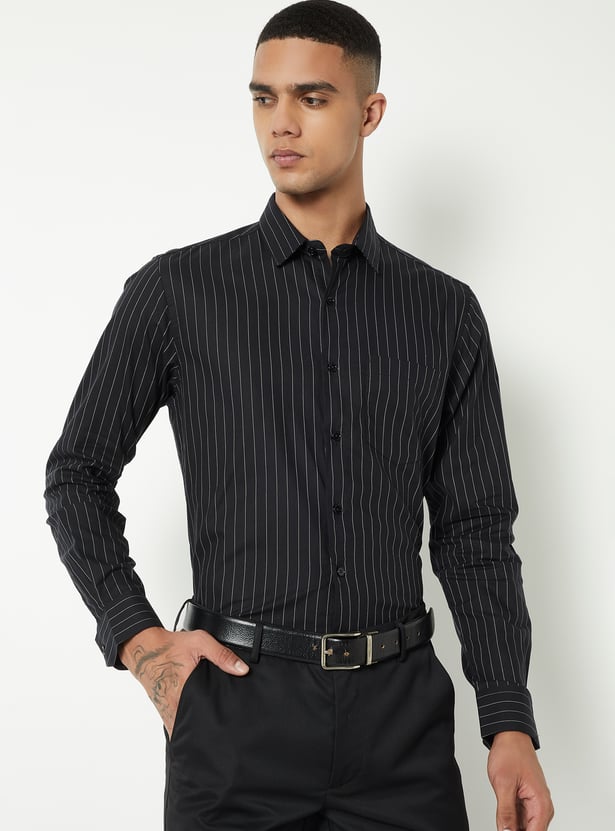 Men Striped Slim Fit Formal Shirt