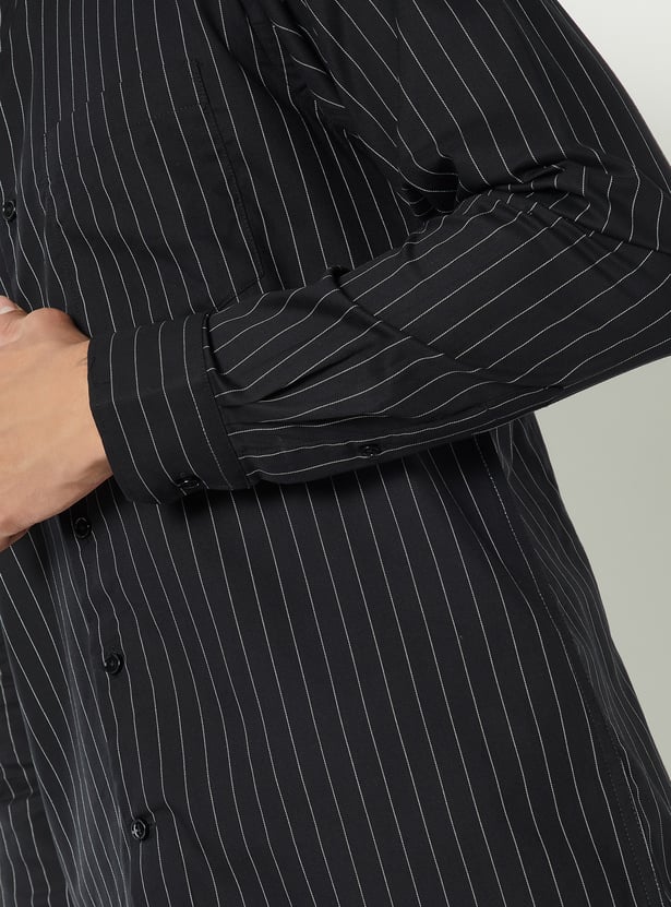 Men Striped Slim Fit Formal Shirt