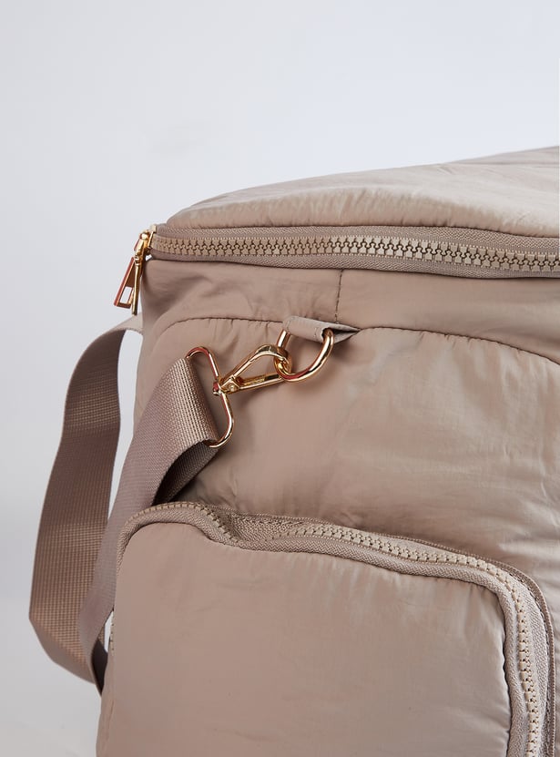 Women Solid Duffle Bag