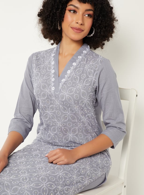 Women Embroidered Straight Kurta Set