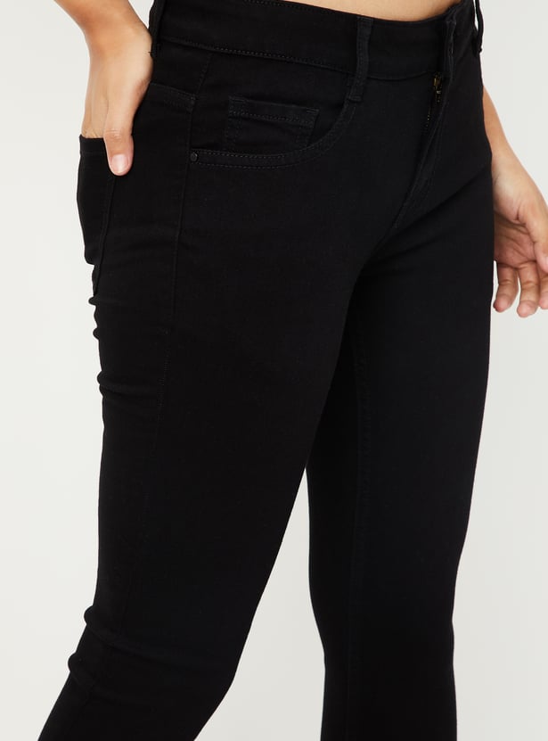 Women Solid Skinny Fit Jeans