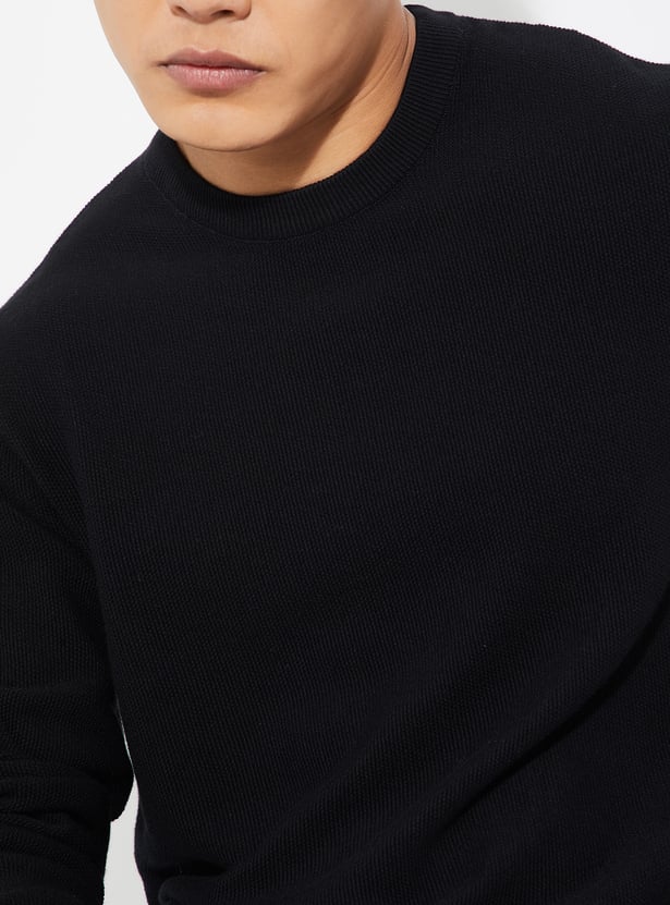 URB_N Men Knit Sweater