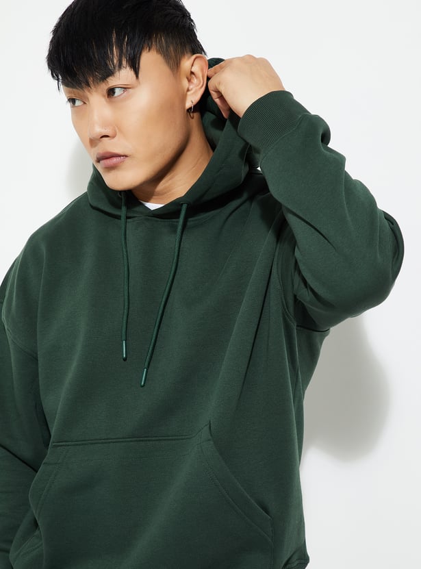 URB_N Men Solid Oversized Hooded Sweatshirt
