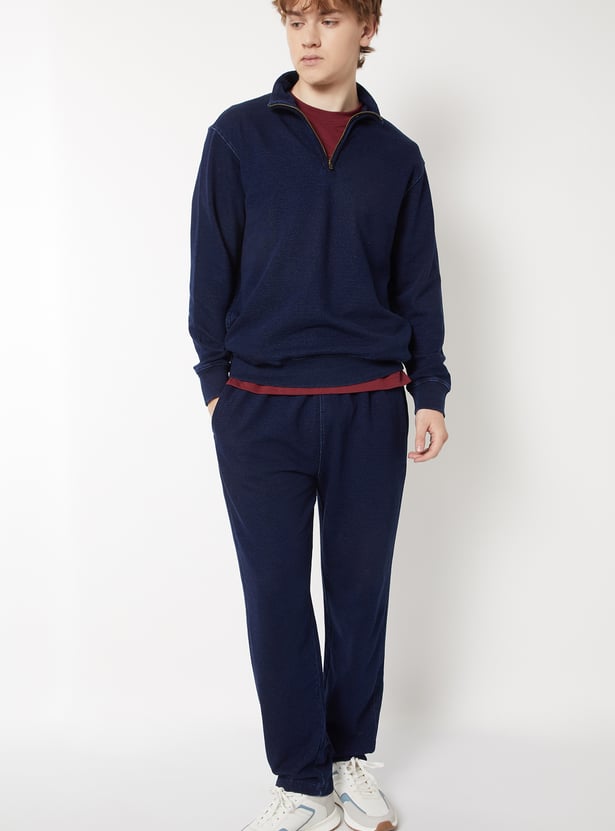 Men Textured Sweatshirt