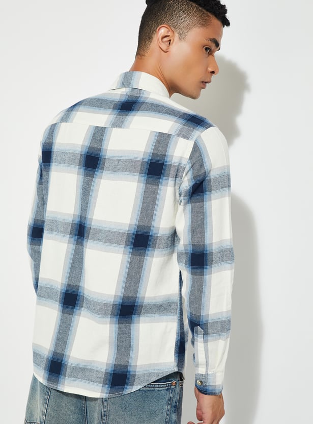 URB_N Men Checked Regular Fit Shirt