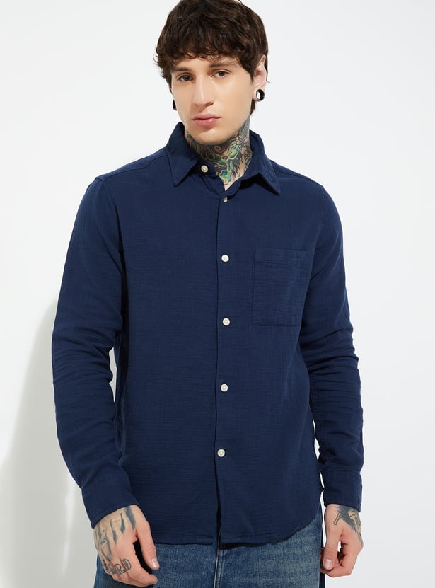 URB_N Men Textured Regular Fit Shirt
