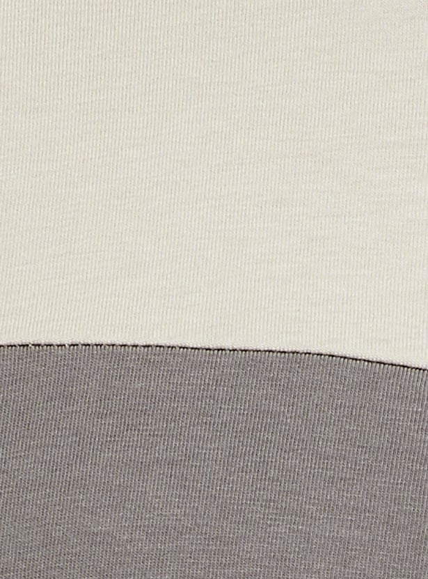 URB_N Men Colourblocked T-shirt