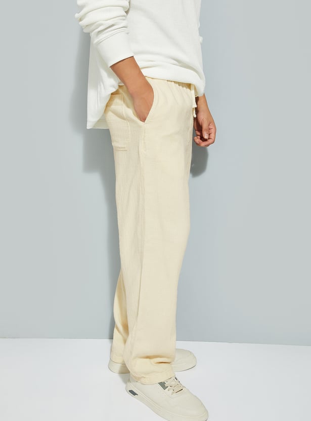 URB_N Men Textured Regular Fit Trousers