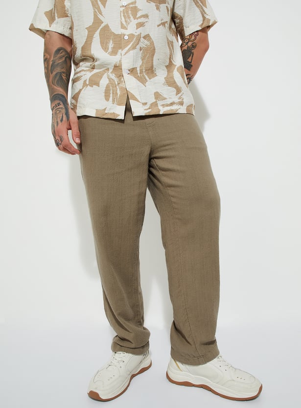 URB_N Men Textured Regular Fit Trousers