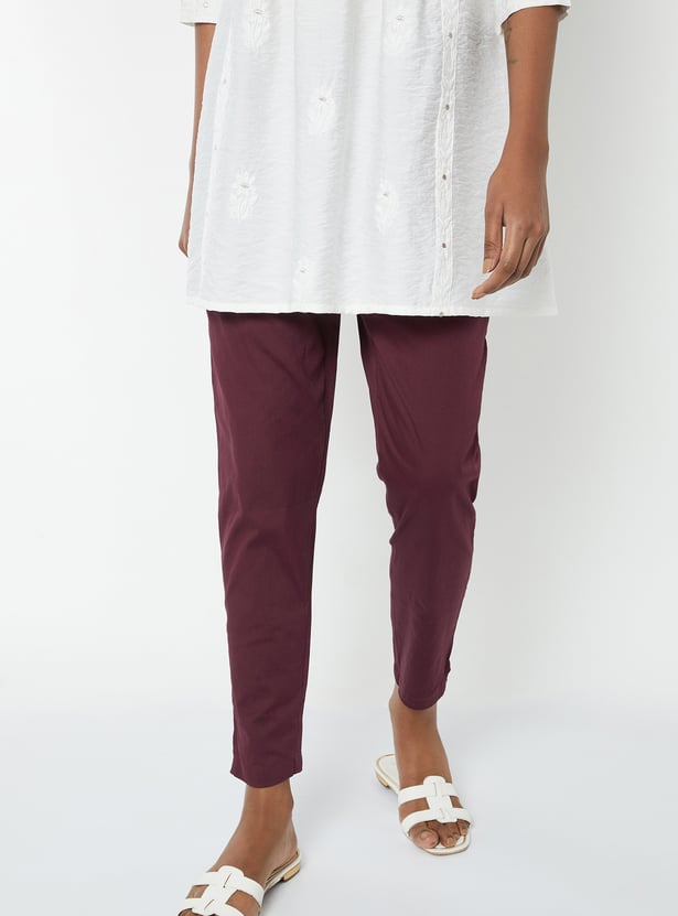 Women Solid Straight Pants